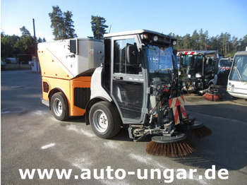 Road sweeper HAKO