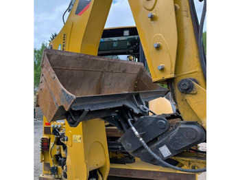 Backhoe loader Caterpillar 444F: picture 5