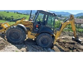 Backhoe loader New Holland B115B: picture 3