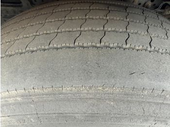 Tractor unit Mercedes-Benz Actros 1842LS Kran HMF 2020 bis 18 Meter: picture 2