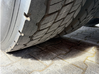 Tractor unit Mercedes-Benz Actros 1842LS Kran HMF 2020 bis 18 Meter: picture 3