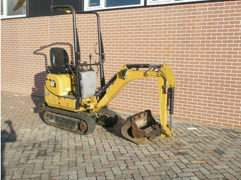 Mini excavator Caterpillar 300.9: picture 3