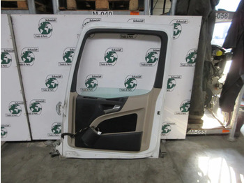 Door and parts for Truck Mercedes-Benz A 960 720 24 03 DEUR MERCEDES 1845 EURO 6 RECHTS: picture 2