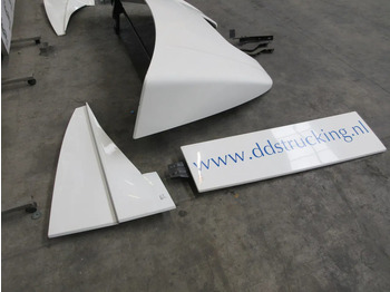 Cab and interior for Truck Mercedes-Benz A 960 790 13 44 // A 960 790 27 65 //A 960 793 83 14 SPOILER SET MERCEDES 1840: picture 3