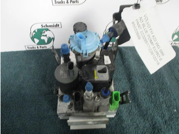 Fuel system Volvo 22209517/22610216/85020666 AD BLUE POMP VOLVO EURO 6: picture 2