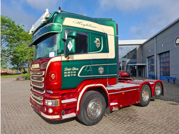 Tractor unit SCANIA R 580