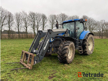 Agricultural machinery NEW HOLLAND T7000