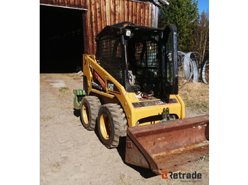 Skid steer loader CATERPILLAR 216