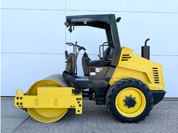Roller BOMAG
