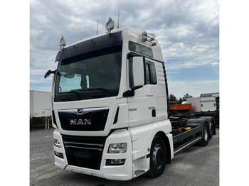 Cab chassis truck MAN TGX 26.460