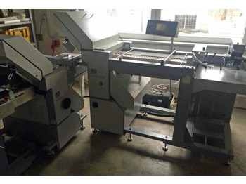 Folding machine