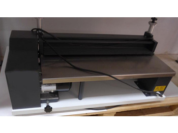 Binding machine