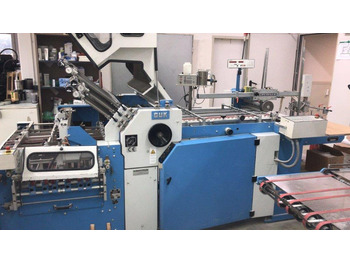 Folding machine