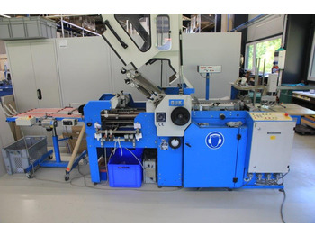 Folding machine