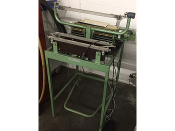 Binding machine