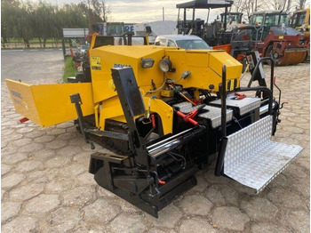 Asphalt paver Demag DF-45C: picture 3