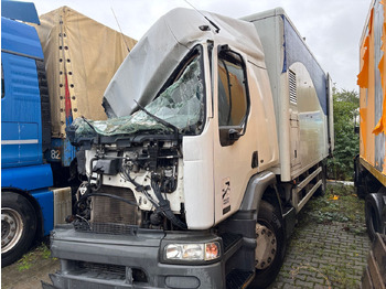 Refrigerator truck RENAULT
