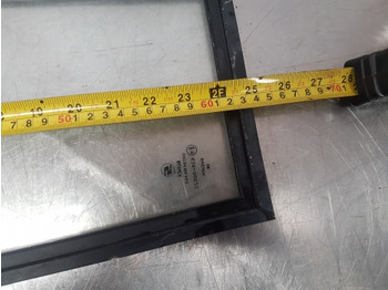Window and parts Ford 6610, 6710 Ap Cab Knee Glass Lhs 83931986, E2nn94000r69aa: picture 5