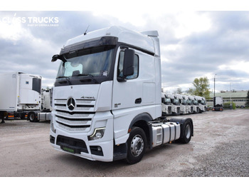 Tractor unit MERCEDES-BENZ Actros 1845