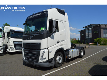 Tractor unit VOLVO FH 500