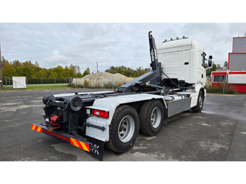Hook lift truck Scania R520 6X4: picture 3