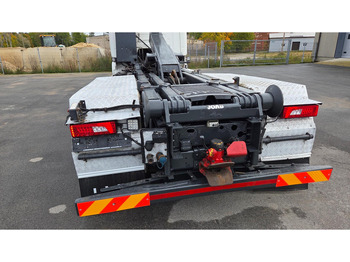 Hook lift truck Scania R520 6X4: picture 5