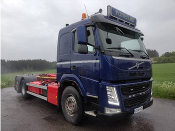 Hook lift truck VOLVO FM 450