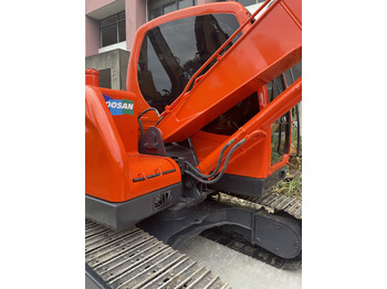 Crawler excavator DOOSAN DX75
