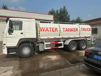 Tank truck SINOTRUK HOWO