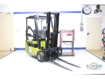Electric forklift CLARK