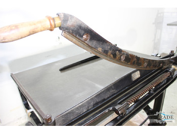 Paper cutting machine Wilhelm Leo'S Nachfolger 19030: picture 5 Paper cutting machine Wilhelm Leo'S Nachfolger 19030: picture 5