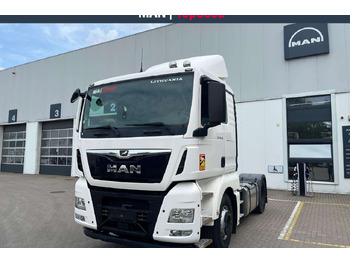 Tractor unit MAN