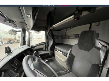 Tractor unit MAN TGX 18.480 GX cab (2838): picture 5 Tractor unit MAN TGX 18.480 GX cab (2838): picture 5
