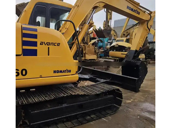 Crawler excavator