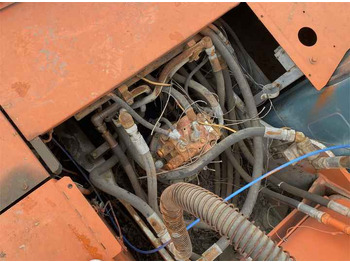 Crawler excavator Hot sale Used Hitachi EX200-3 digger 20ton  Excavator second hand excavator: picture 3