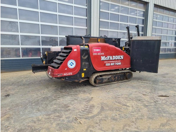 Directional boring machine