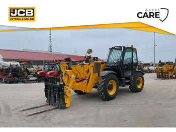 Telescopic handler JCB