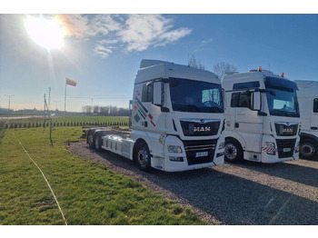 Container transporter/ Swap body truck MAN TGX