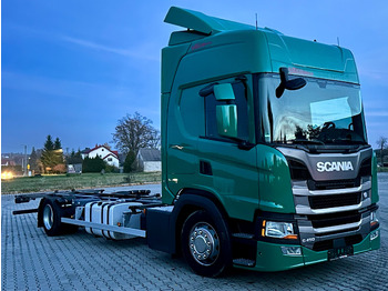 Cab chassis truck SCANIA G 450
