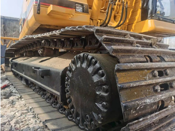 Crawler excavator Caterpillar 320B: picture 3