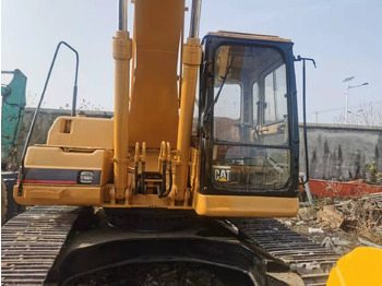 Crawler excavator Caterpillar 320B: picture 5