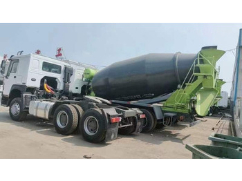 Concrete mixer truck Howo 371: picture 2