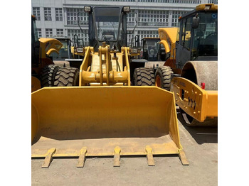 Wheel loader KOMATSU WA320