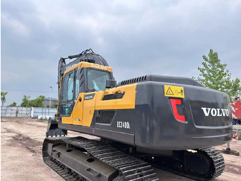Crawler excavator Volvo EC240: picture 2