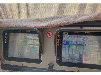 Crawler crane Terex Demag CC6800: picture 4