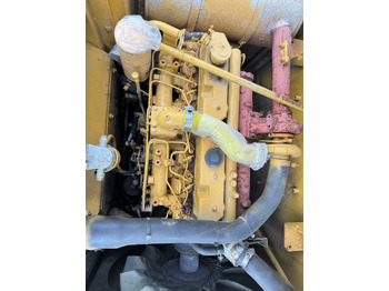 Crawler excavator CATERPILLAR 320C: picture 3