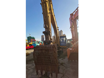 Crawler excavator CATERPILLAR E200B: picture 2