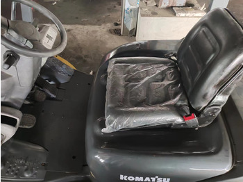 KOMATSU FD30 on lease KOMATSU FD30: picture 3