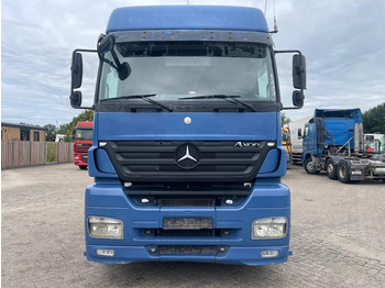Tractor unit Mercedes-Benz Axor 1840 Tractor unit: picture 2