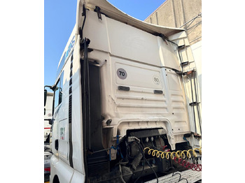 Tractor unit TRATTORE STRADALE MAN TGA ADR 18.430: picture 3
